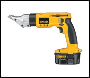 DeWalt DW941K 14.4 Volt Cordless Shear