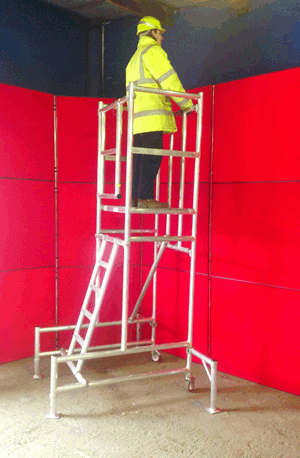 Interlink 1750 Podium - PAS 250 Approved Podium Steps- 1750mm Platform Height inc Stabilisers