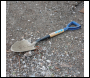 Silverline Wooden Round Head Micro Shovel - 700mm - Code 675182