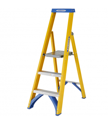 Werner 7170318 Fibreglass Platform Stepladder 3 Tread - Code 7170318