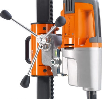 Husqvarna 3 Spoke Handle