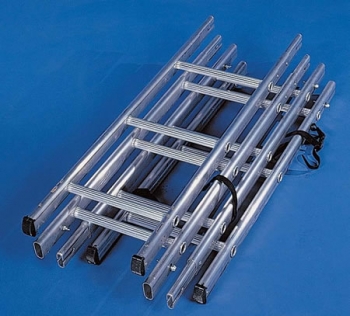 Titan SL43A Surveyors Ladder (3.07 metres/10'2 inch )
