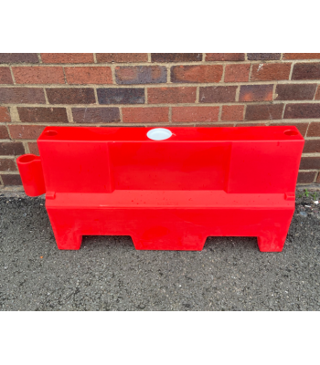 Oaklands EvoGator 1m Stackable Road Safety Barrier