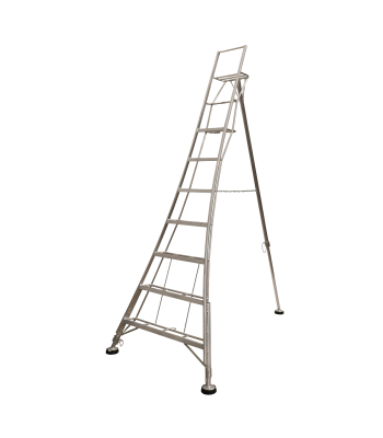 Werner Adjustable Tripod Ladder - 7 Tread - Working Height 3.72m - Code 92507