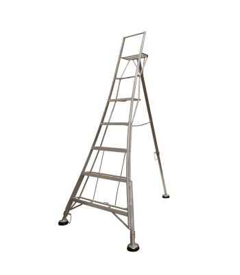 Werner Adjustable Tripod Ladder - 5 Tread - Working Height 3.17m - Code 92505