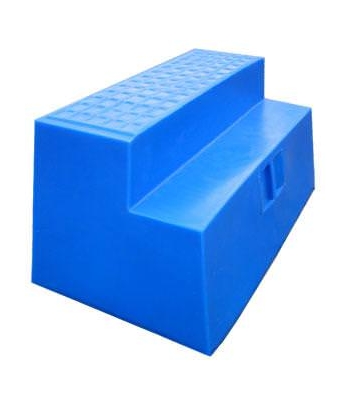 Oaklands Builder's Step