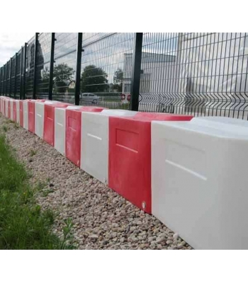 Oaklands RB1000 Track, Road or Site Barrier