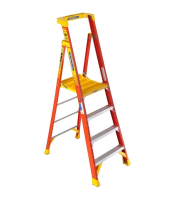 Werner 72004 Fibreglass Podium Stepladder  - 4 Tread