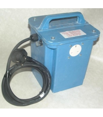 TMC Transformers Isolation Transformer, 230/230V, 3kVA, 2 x 13A UK sockets - CM3000/230