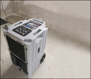 Aerial Climate Solutions AD 740 – condensation dehumidifier - Includes Drain Hose and Clips - 0110-0740